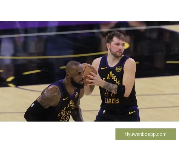 东契奇狂破八项纪录超科比湖人最年轻达成15000分仅次詹杜